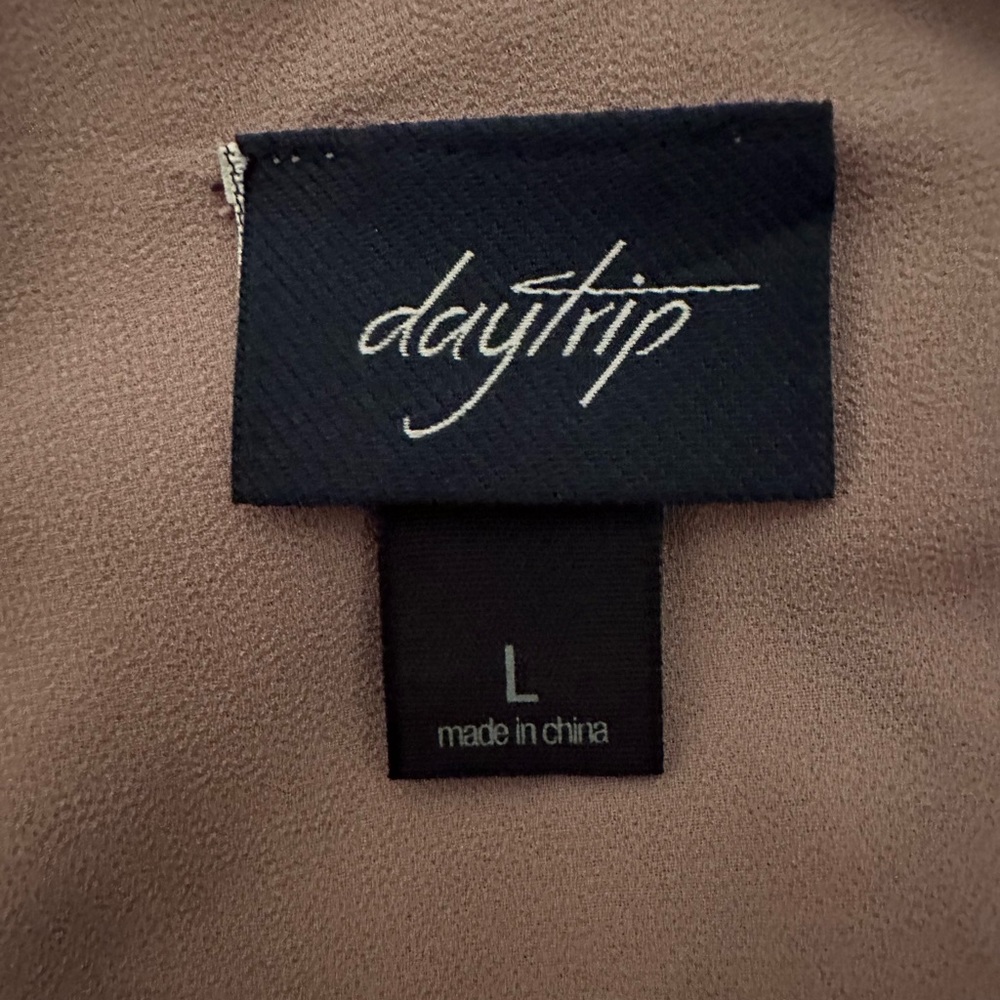 Daytrip Mauve Strappy Layered Tank Top Size: L - Picture 6 of 6